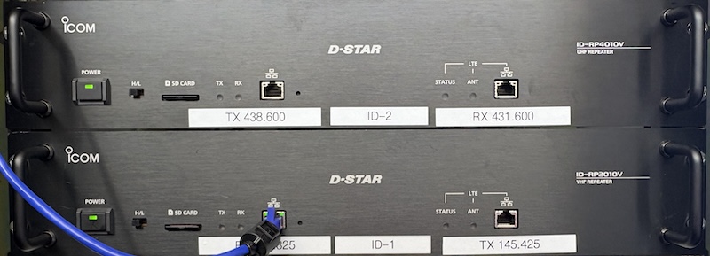 Mt Climie D-Star rack - from the top, 860 repeater and 5425 repeater